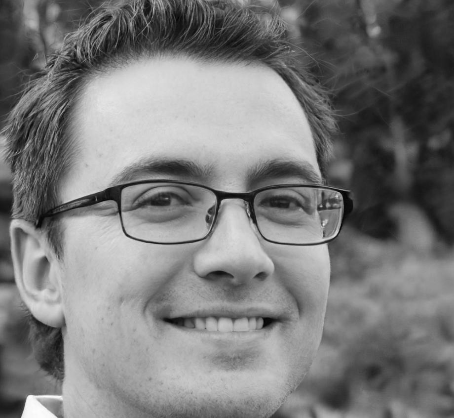 Marcus Chen, Financial Analyst